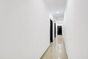 FabHotel JPM HD Home Stays
