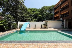 Cocoon Hideaway