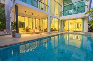 Grand View 4BR Pool Villa Phuket VVPHU59