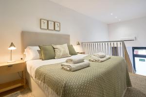 Roig Arena Cozy Loft