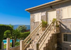 Charming Villa in Resende with Private Pool