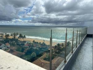 Beach front Apartment Blue Ocean Mount Lavinia