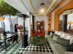 Exclusive riad with pool
