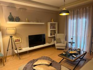King George Urban Apartment