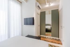 Policastro Homes by Letstay