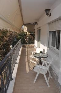 Kalamaria Sunny Home