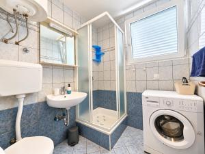 Apartment Sunny 1