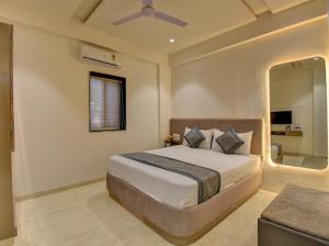 Hotel Saideep Villas, Shirdi