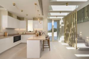 Sea View Villa Infinity Pool Jacuzzi Yoga Deck Gym