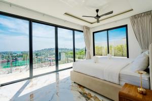 4BR Seaview Pool Villa - 500m to Cheongmon beach