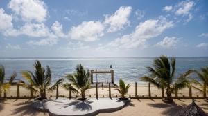 F&F Beach Residence
