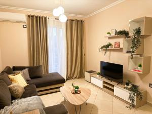 Golden Urban Apartment By Tirana Golden Stay