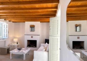 Sifnos Kastro Residents