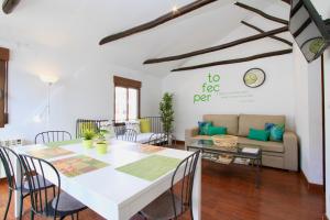 Apartamentos Nest Flats Paseo de los Tristes