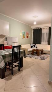 Cozy Apartment Tirana