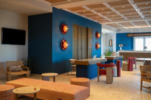 Terradamari, Tapestry collection by Hilton