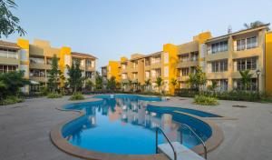 Jacuzzi suite near the beach, Charvi