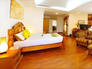 Universe Hotel