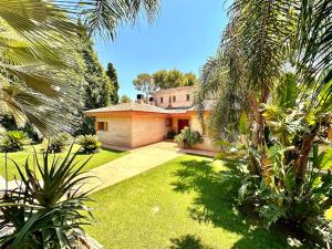 Villa El Bosque Golf Luxury Retreat