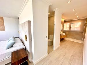 Villa El Bosque Golf Luxury Retreat