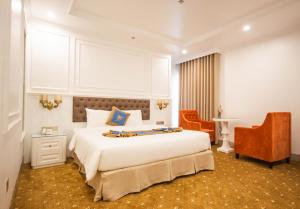 Grand View Palace HaLong Hotel