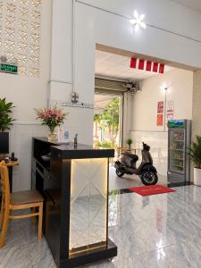 Khách Sạn CẨM HỒNG 锦宏宾馆
