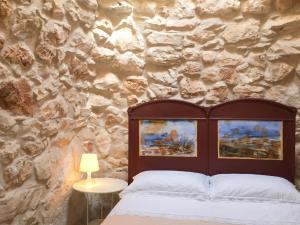Charming Apartment with Jacuzzi and Sea View - Salve, 85 sqm