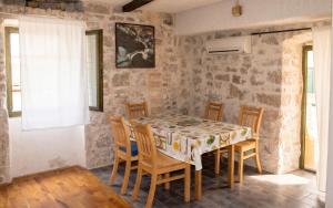 Comfortable Apartment in Betina, terrace, 55 m², air-conditioned