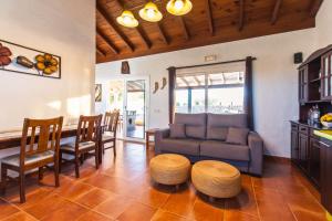 Charming Villa with Sea View in El Roque, Private Pool