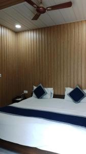 Hotel Sooryoday