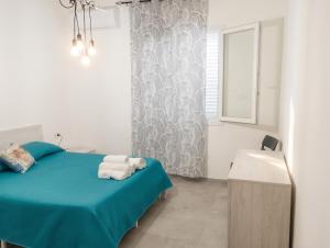 Charming House with Pool in Arenella, Air Conditioning