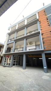 Louise Hotel Cianjur