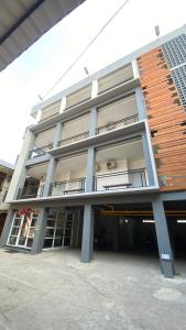 Louise Hotel Cianjur