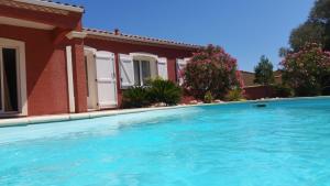Maisons de vacances L'Ispanina : Maison 3 Chambres
