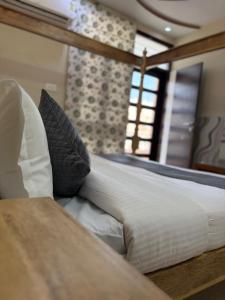 Bhavyam Palace A Luxury AC Homestay