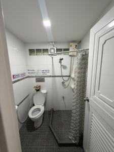 Silver Room Guest House Very Close Bangkok Hospital