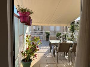 Penthouse studio with a view of Athens