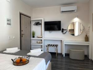 Penthouse studio with a view of Athens