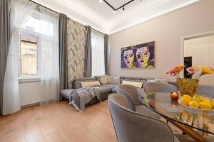 Elite Downtown Retreat for Families & Friends