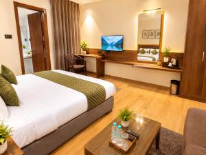 Hotel Ridhi Stay Near Mahakal Temple And Railway Station # AC Conditioning Rooms # Best Budget Hotel In Ujjain