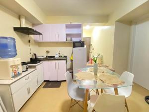 City and Sea View 1BR Condo in Avida Towers Davao