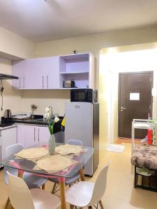 City and Sea View 1BR Condo in Avida Towers Davao