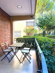 Casa Azahar Benicàssim Bajo con terraza a 9 min de la playa