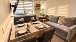 Apart Lafayette 10A 2BE 2BA 1parking