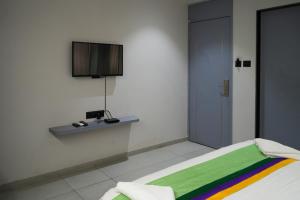 Comfort Inn Baner- Indian nationals only