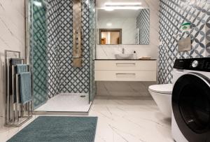 Przestronny apartament w Sosnowcu, miejsce parkingowe w hali garażowej