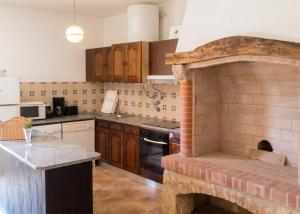 Charming house in Alcobaça with mountain view