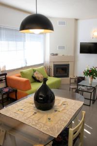 Cosy House in Nazaré with Fireplace