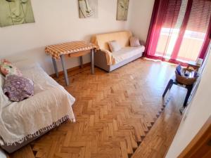 Comfortable Apartment in Feijó with Shared Pool, 90 m²
