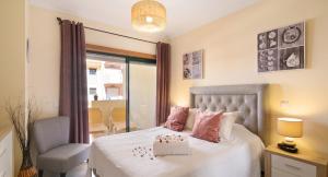 Charming Apartment in Vilamoura with Shared Pool - 70 m²